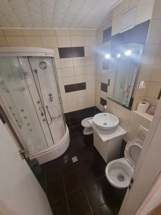 Apartament de 3 camere, 68 mp utili, Parter înalt, Mărăști, str. Aurel Vlaicu