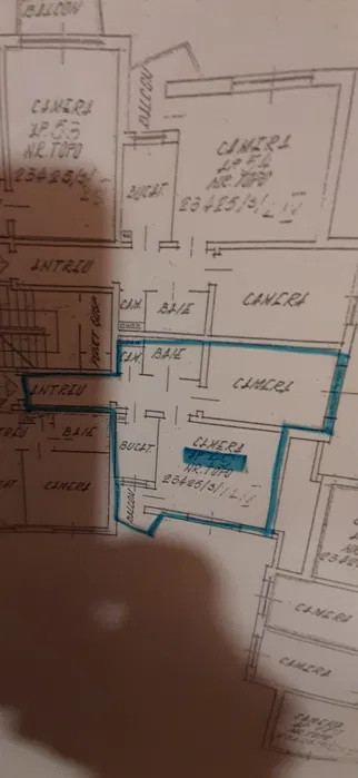 De vânzare apartament cu 2 camere, decomandat in Manastur 