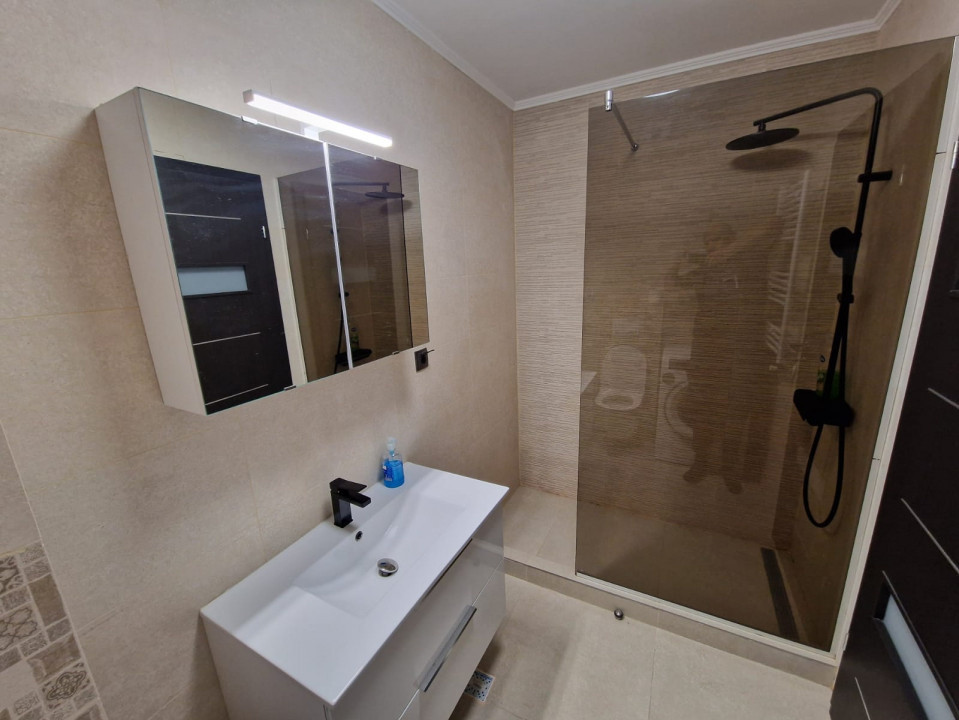 Apartament de vanzare, 2 camere, Calea Baciului