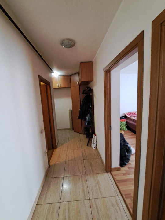 Apartament 52 mp, 2 camere decomandate, zona Porii, Floresti