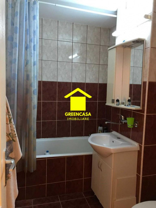 Apartament decomandat, 3 camere, 63mp, balcon, Zorilor