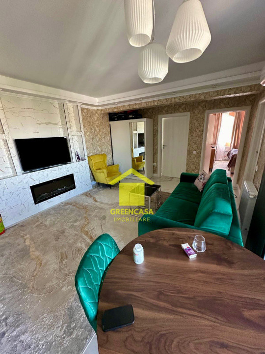 Apartament 3 camere in bloc nou, balcon, parcare, zona Vivo