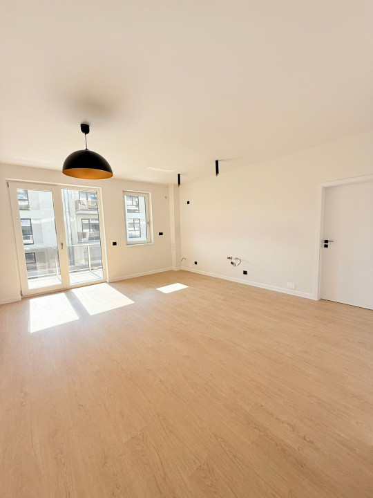 Apartament de 2 camere, Zona Vivo Florești , etaj 1