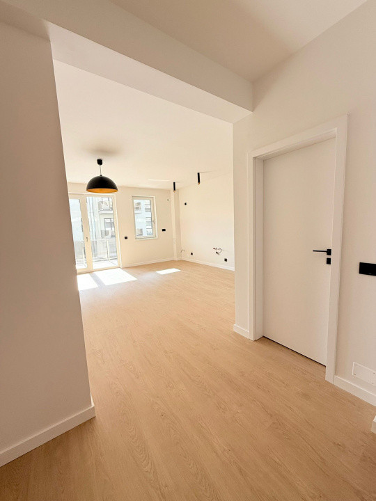 Apartament de 2 camere, Zona Vivo Florești , etaj 1