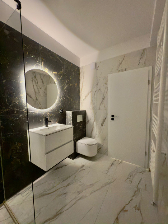 Apartament de 2 camere, Zona Vivo Florești , etaj 1
