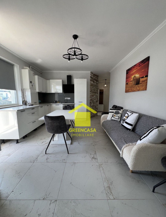 Apartament 3 camere, terasa, parcare, zona Vivo BMW