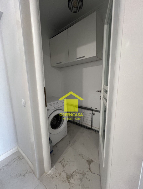 Apartament 3 camere, terasa, parcare, zona Vivo BMW