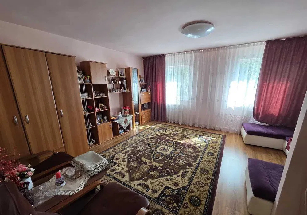 Apartament 3 camere decomandate, 64 mp, – Etaj 3/10 – str. Mehedinți, Cluj