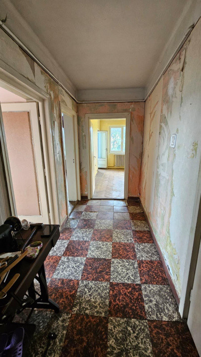 Apartament de 4 camere, Centru, lângă BT Arena, 82,4 mp utili