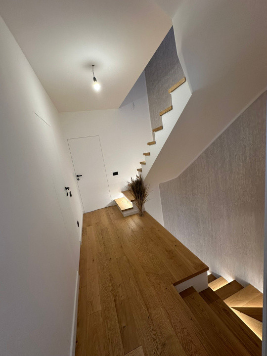 Duplex TOP, Voronet, 178mp utili, 2 garaje, terasa circulabila, Cluj