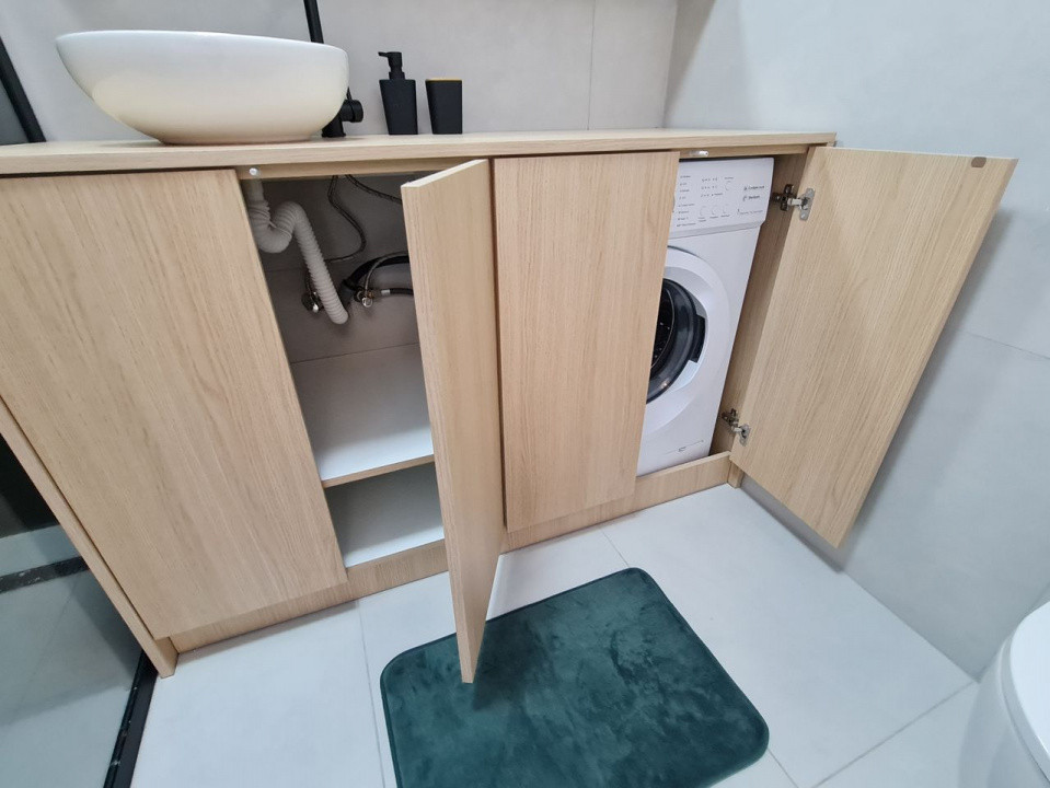 Apartament 2 camere  , 48 MP, Sesul de Sus, parcare.