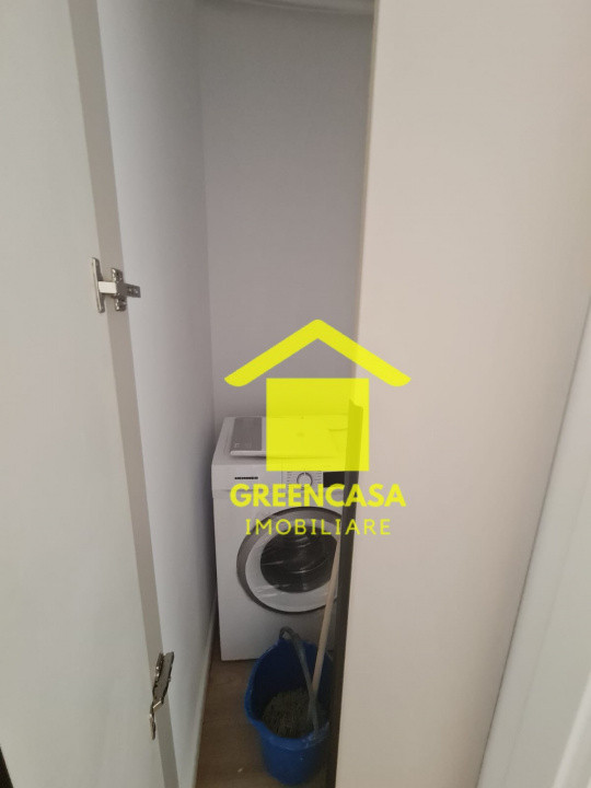 Apartament 2 camere  , 48 MP, Sesul de Sus, parcare.