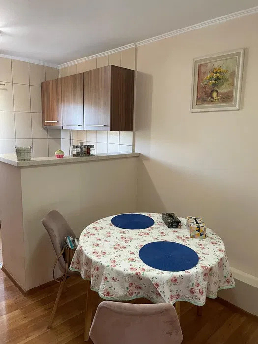 Apartament de 3 camere, 65 mp utili, decomandat, etaj 4/4, Mărăști