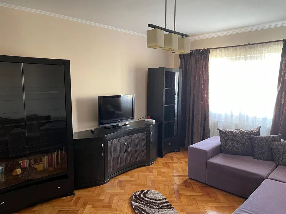 Apartament de 3 camere, 65 mp utili, decomandat, etaj 4/4, Mărăști