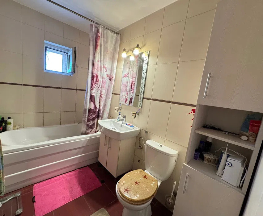 Apartament de 3 camere, 65 mp utili, decomandat, etaj 4/4, Mărăști