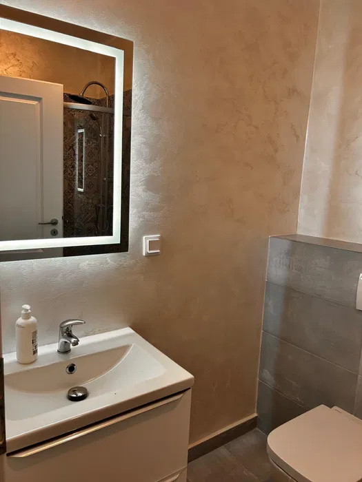 Inchiriere apartament 2 camere zona Parcului Poligon, Floresti