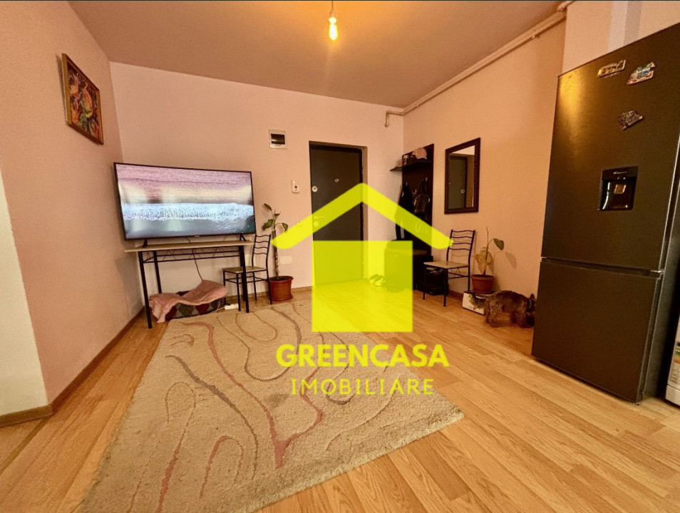 Apartament 2 camere  , 41 MP, Eroilor, parcare.