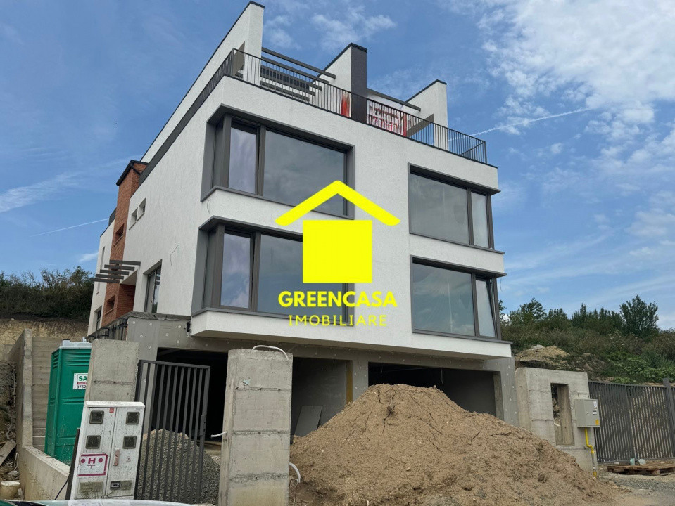 Duplex semifinisat, 175 mp utili, garaj dublu, 3 dormitoare, cartier Voroneț