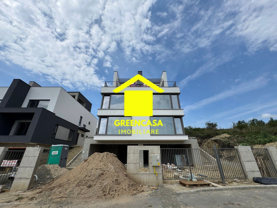 Duplex semifinisat, 175 mp utili, garaj dublu, 3 dormitoare, cartier Voroneț