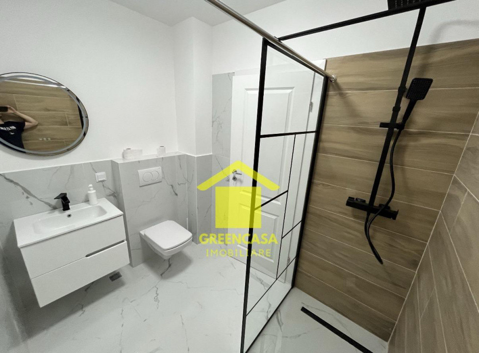 Apartament 2 camere, parcare subterana, bloc nou, Floresti