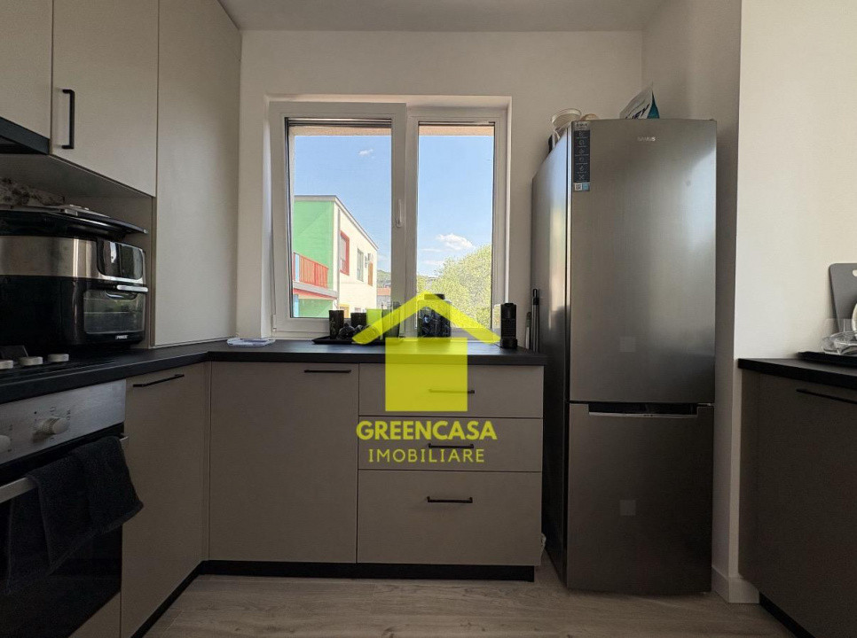 Apartament 2 camere, parcare subterana, bloc nou, Floresti