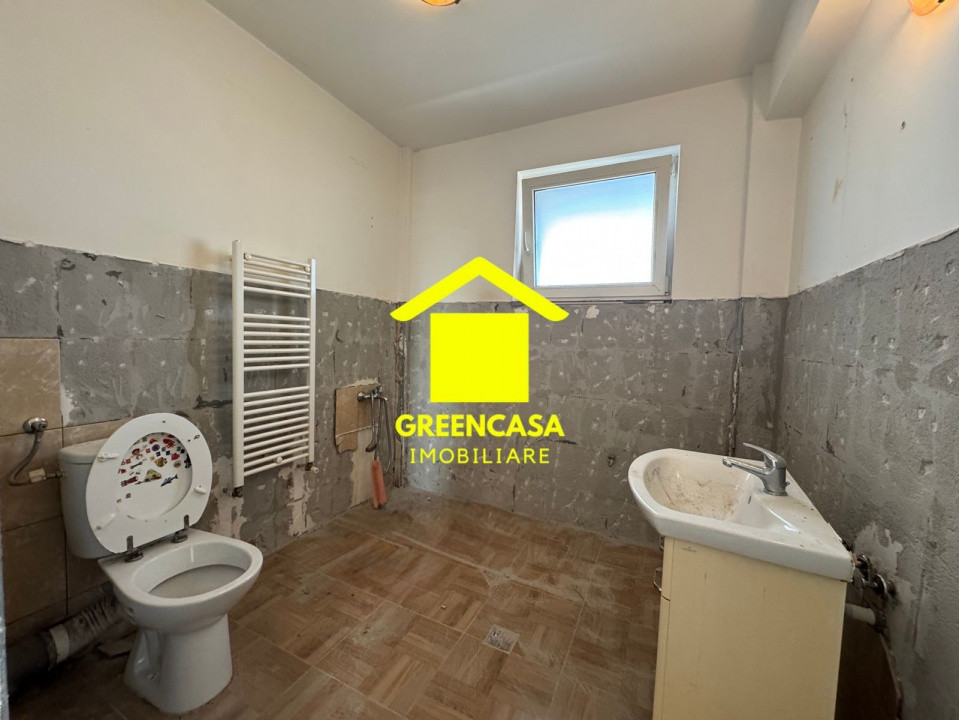 Apartament semifinisat 1.600 euro mp ,zona Tineretului .