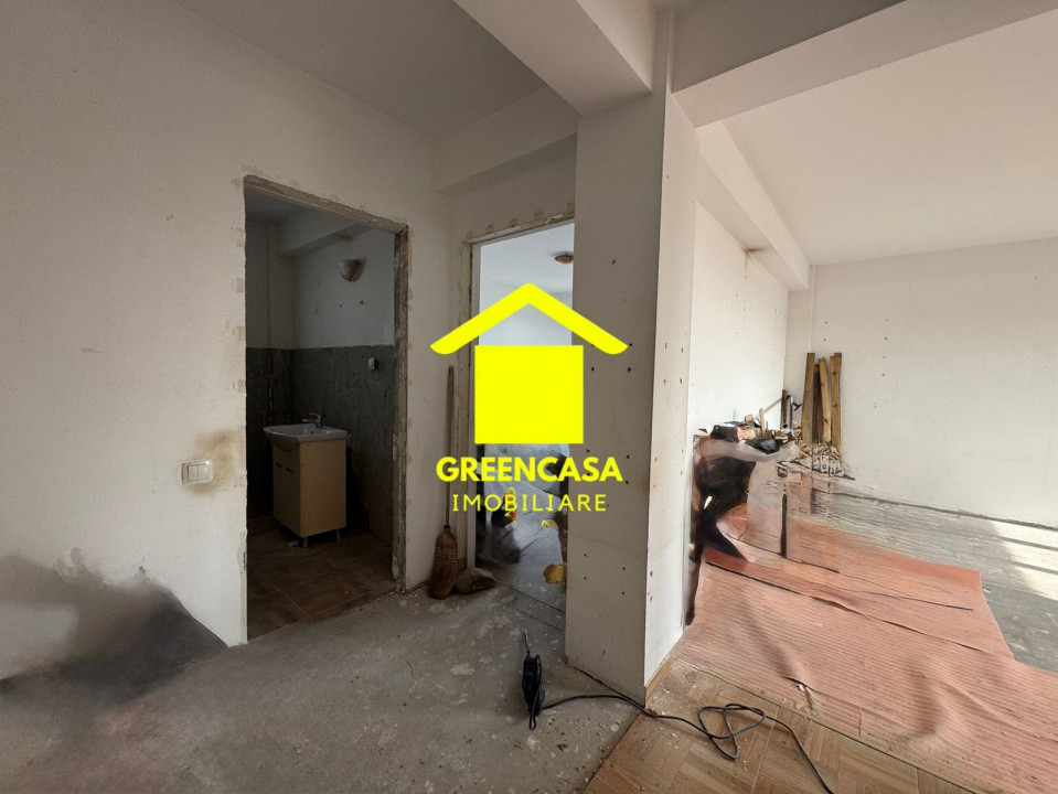 Apartament semifinisat 1.600 euro mp ,zona Tineretului .