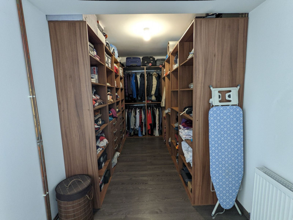 Casă individuală 5 camere, 235mp utili, teren 700mp, zona Somesului, Floresti