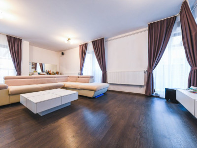  Casă individuală 5 camere, 235mp utili, teren 700mp, zona Somesului, Floresti