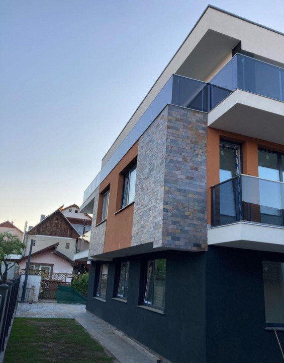 Vilă modernă 212 mp utili, teren 300 mp, lângă Iulius Mall, Gheorgheni