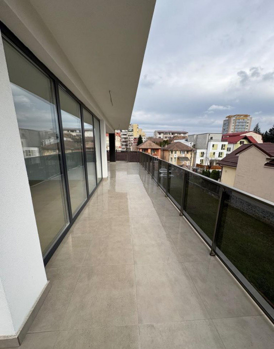 Vilă modernă 212 mp utili, teren 300 mp, lângă Iulius Mall, Gheorgheni