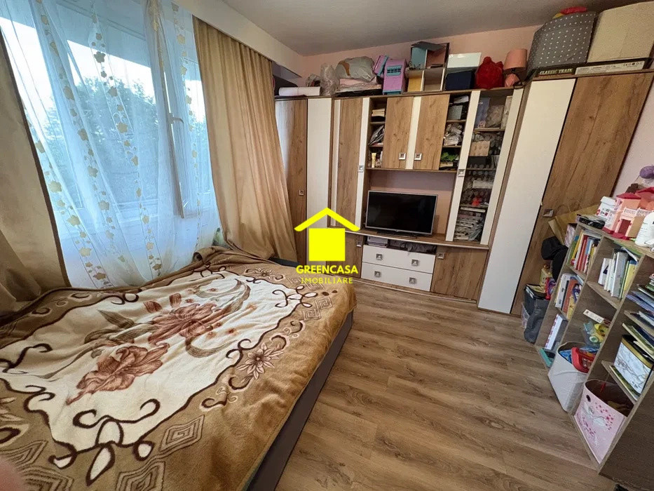 Apartament 2 camere decomandate, balcon, zona Mercur, Gheorgheni