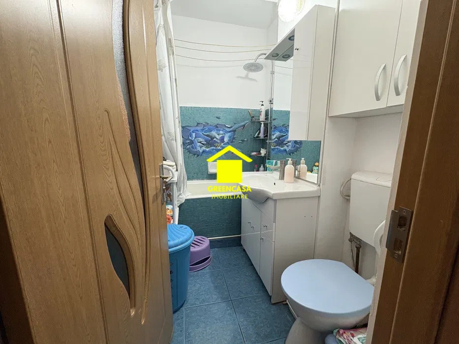 Apartament 2 camere decomandate, balcon, zona Mercur, Gheorgheni