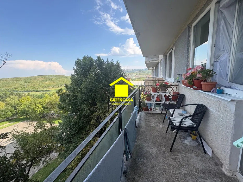 Apartament 2 camere decomandate, balcon, zona Mercur, Gheorgheni