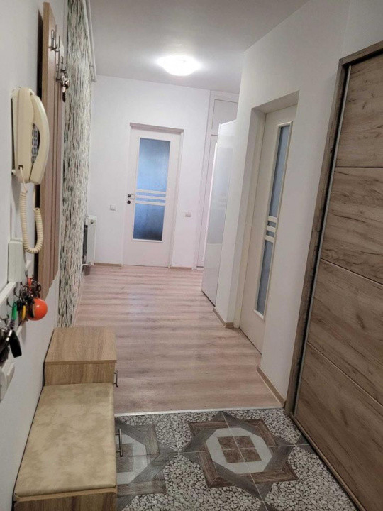 Apartament 2 camere decomandate, gradina, Sesul de Sus, Floresti