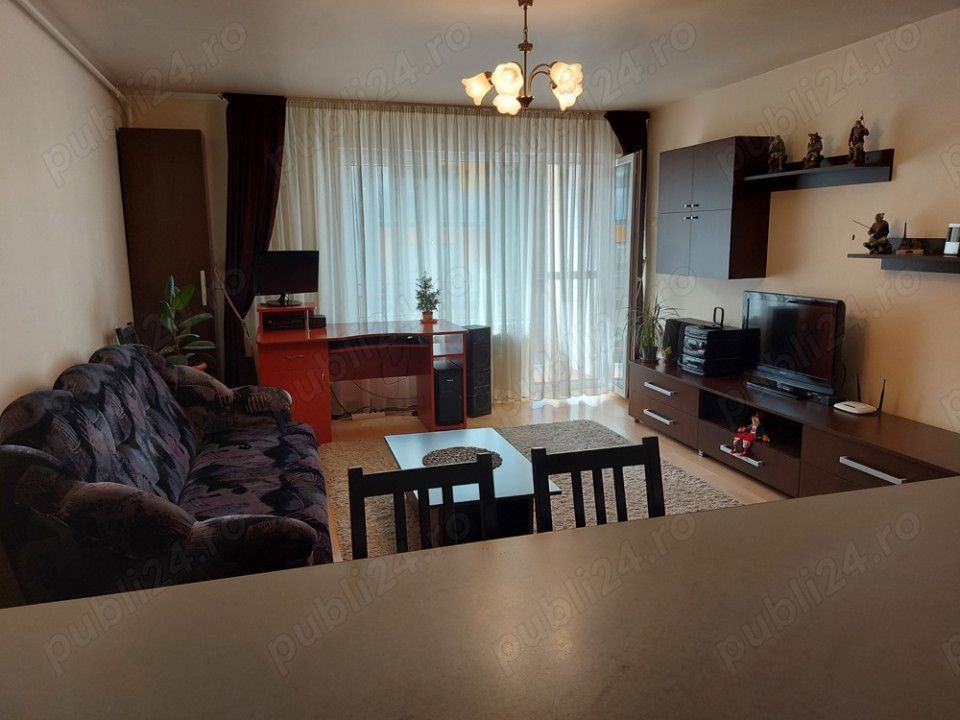 Apartament 3 camere , modern , 65 MP, Teilor, parcare.