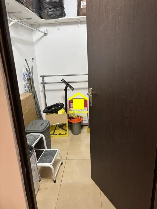 Apartament 3 camere, dressing, terasa, balcon, parcare, zona Petrom, Baciu