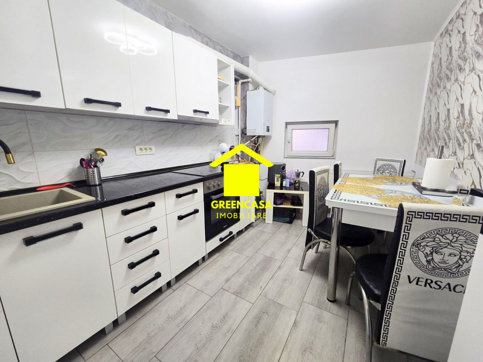 Apartament 2 camere, 61 mp + curte 20 mp, Apahida, zona Penny