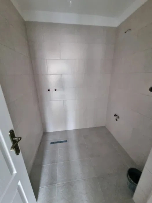 Apartament de vanzare  3 Camere, 64 MP, Fagului, parcare inclusa.