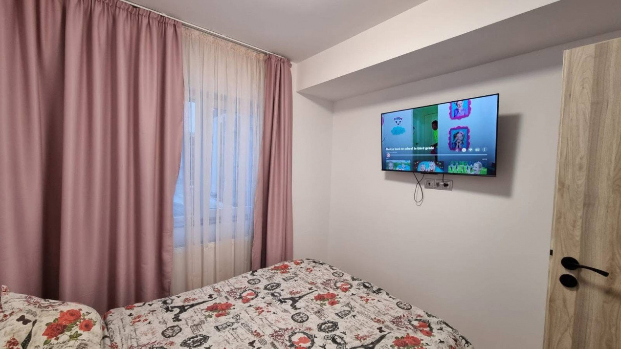 Apartament 3 camere gata de mutare , zona Urusagului, parcare subterana .