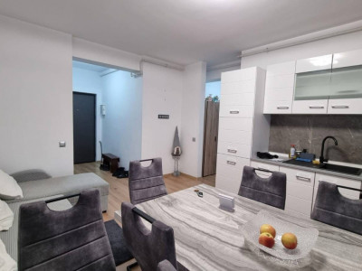 Apartament 3 camere gata de mutare , zona Urusagului, parcare subterana .