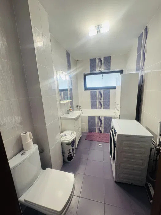 Închiriez apartament 3 camere