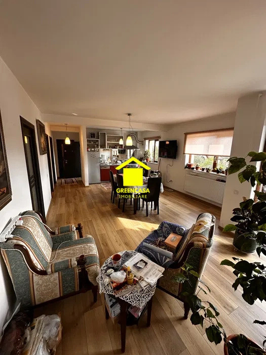 Apartament 3 camere, 76mp, balcon, gradina 120mp, zona Campului, Manastur