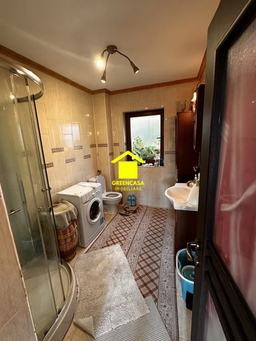 Apartament 3 camere, 76mp, balcon, gradina 120mp, zona Campului, Manastur