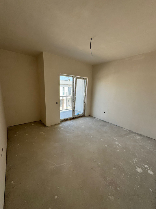 Triplex modern – Florești, zona Urușagului