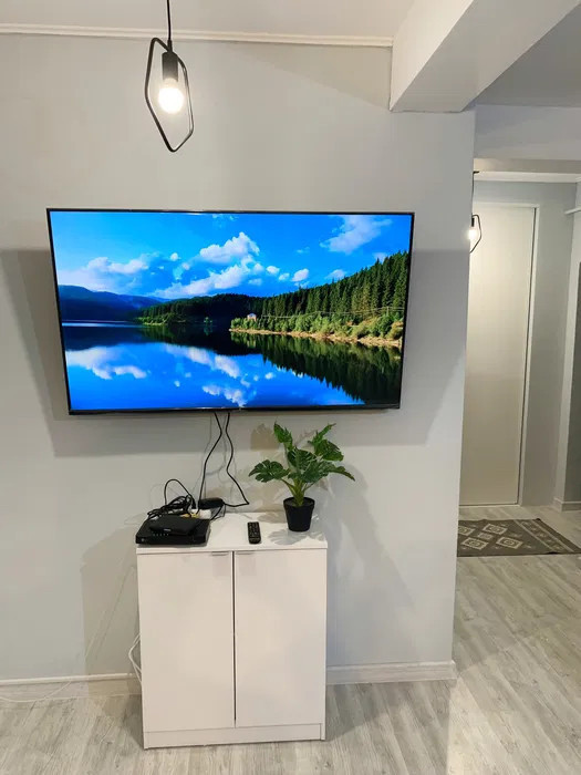Apartament 3 camere , modern , 51 MP, Urusagului, parcare.