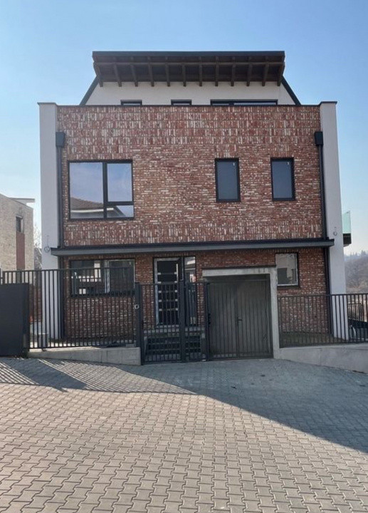 COMISION 0!!!Duplex FĂGET, Garaj, 194mp utili 