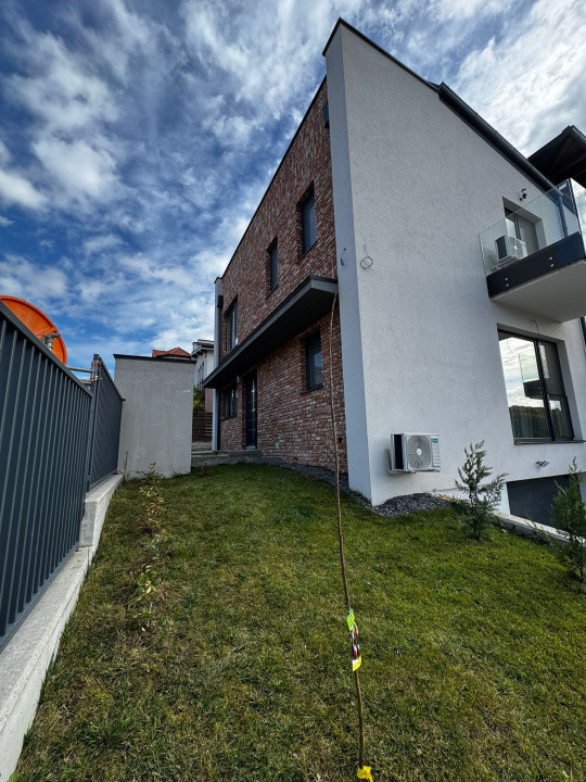 COMISION 0!!!Duplex FĂGET, Garaj, 194mp utili 