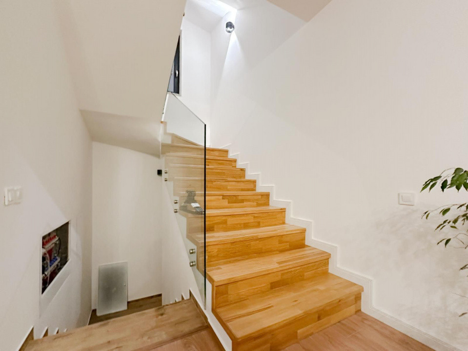 COMISION 0!!!Duplex FĂGET, Garaj, 194mp utili 