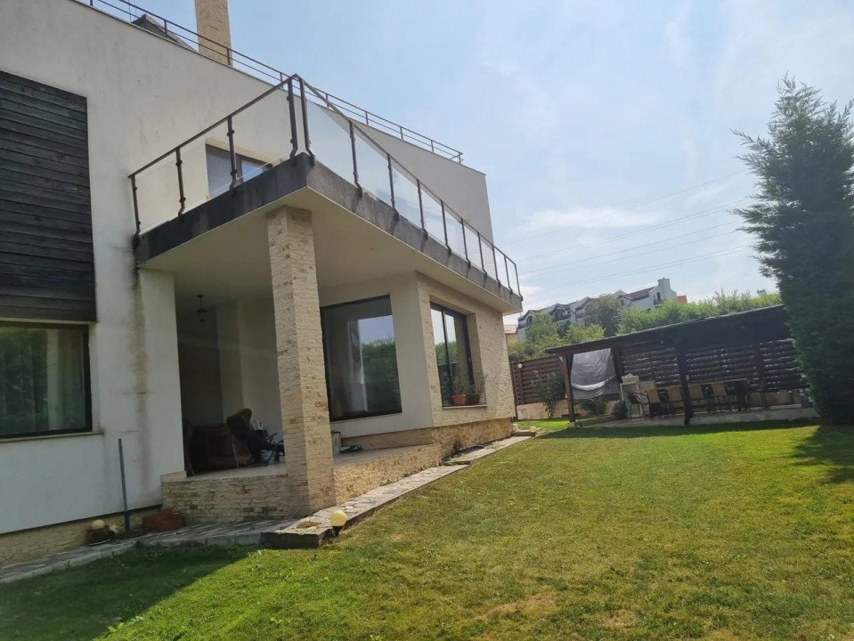 COMISION 0!!! Casa deosebita, utilata mobilata, Faget, 311mp utili